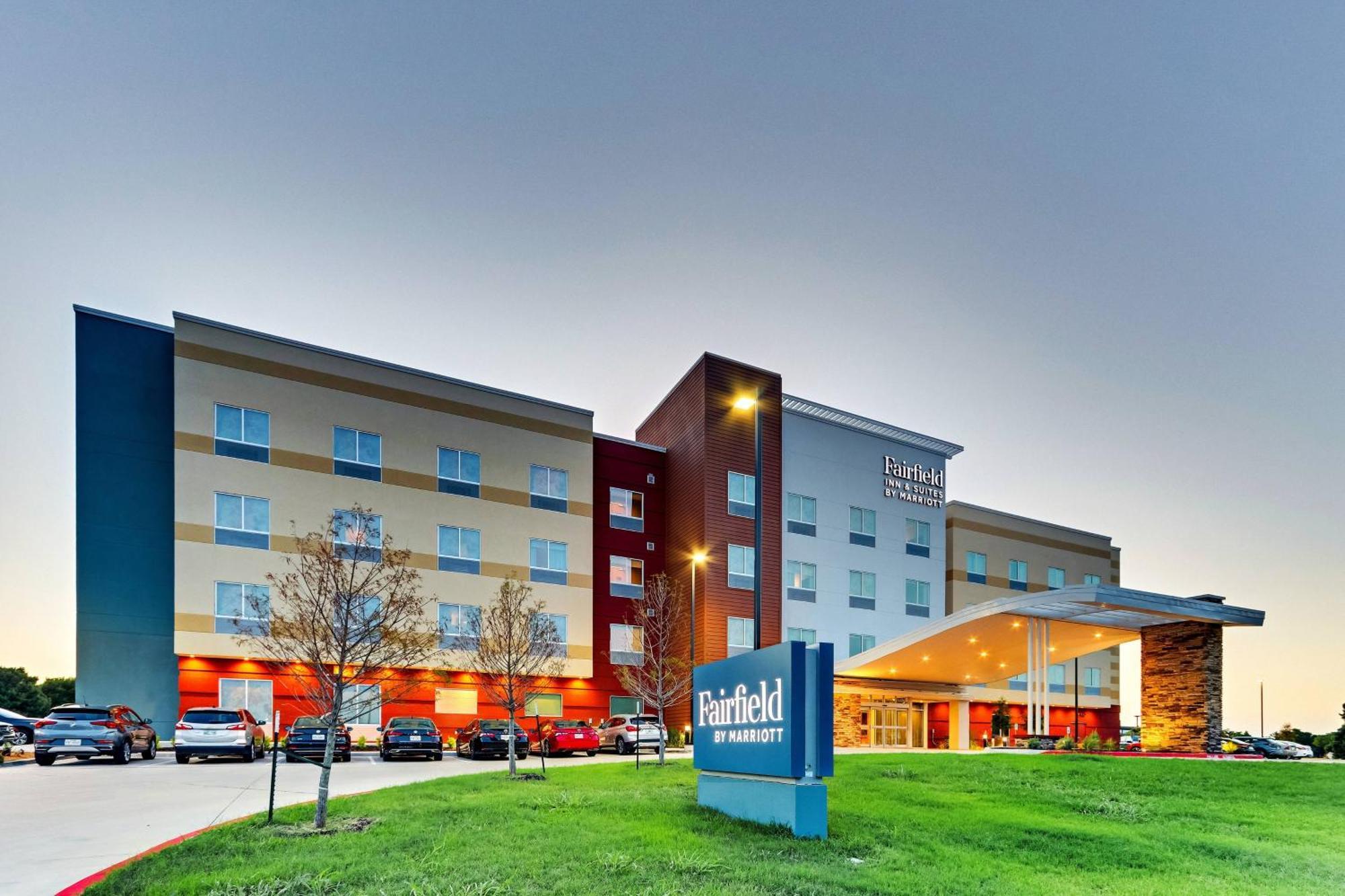 Fairfield Inn & Suites By Marriott Dallas Love Field Kültér fotó